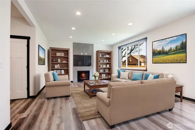 $949,750 | 2629 South 144th Street, SeaTac, WA 98168