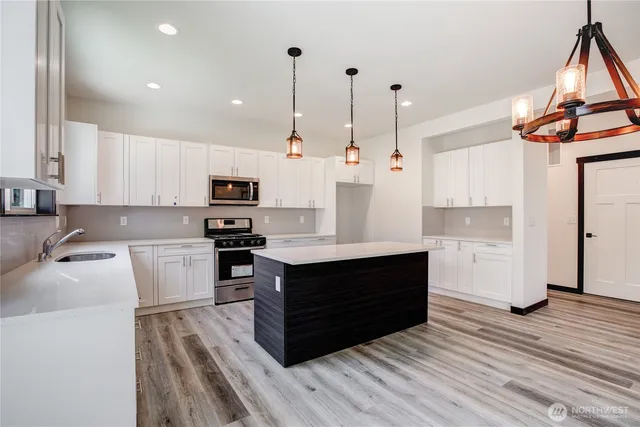 $949,750 | 2629 South 144th Street, SeaTac, WA 98168