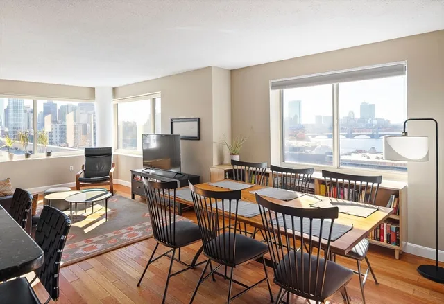 $1,050,000 | 10 Museum Way, Unit 1522, Cambridge, MA 02141