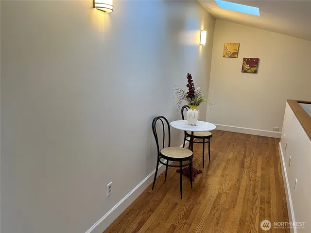 $2,149,888 | 4518 91st Avenue Southeast, Mercer Island, WA 98040