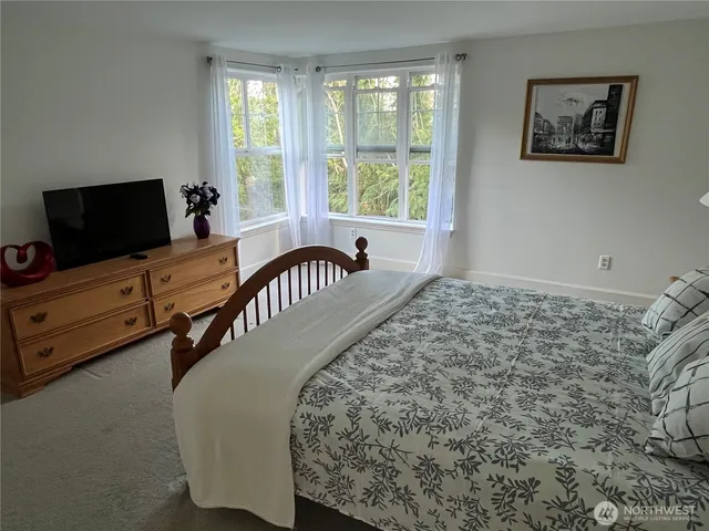 $2,149,888 | 4518 91st Avenue Southeast, Mercer Island, WA 98040