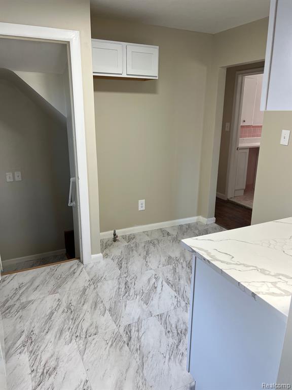 23721 David Avenue Eastpointe, MI 48021 - Photo 6 of 17