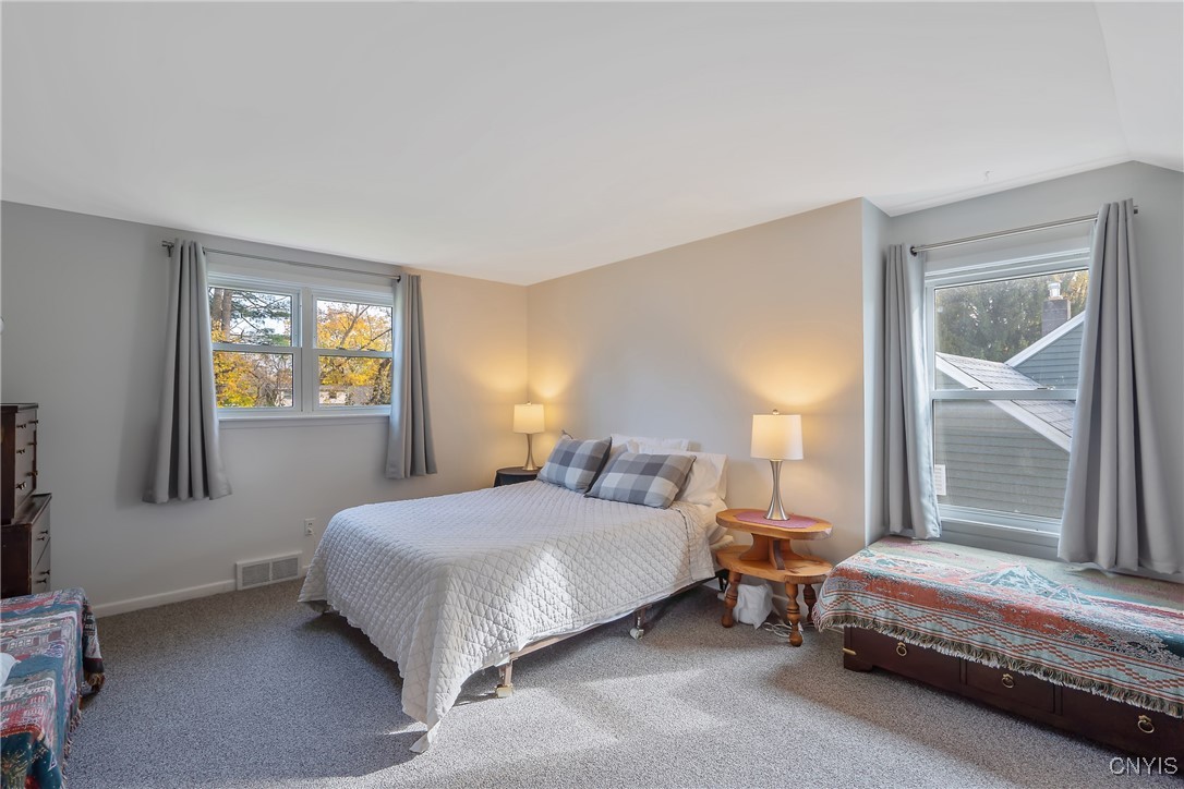 228 Edgewood Place Manlius, NY 13116 - Photo 23 of 36 Second floor bedroom - Bedroom 3
