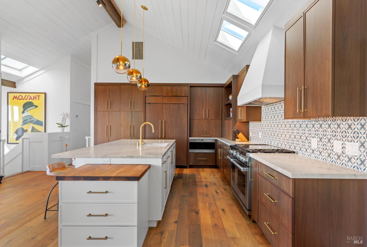 45 Mt Tiburon Road Tiburon, CA 94920 - Photo 9 of 57
