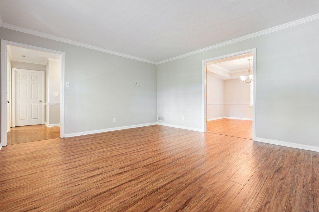 1695 Ridgeway Drive Lawrenceville, GA 30044 - Photo 5 of 38