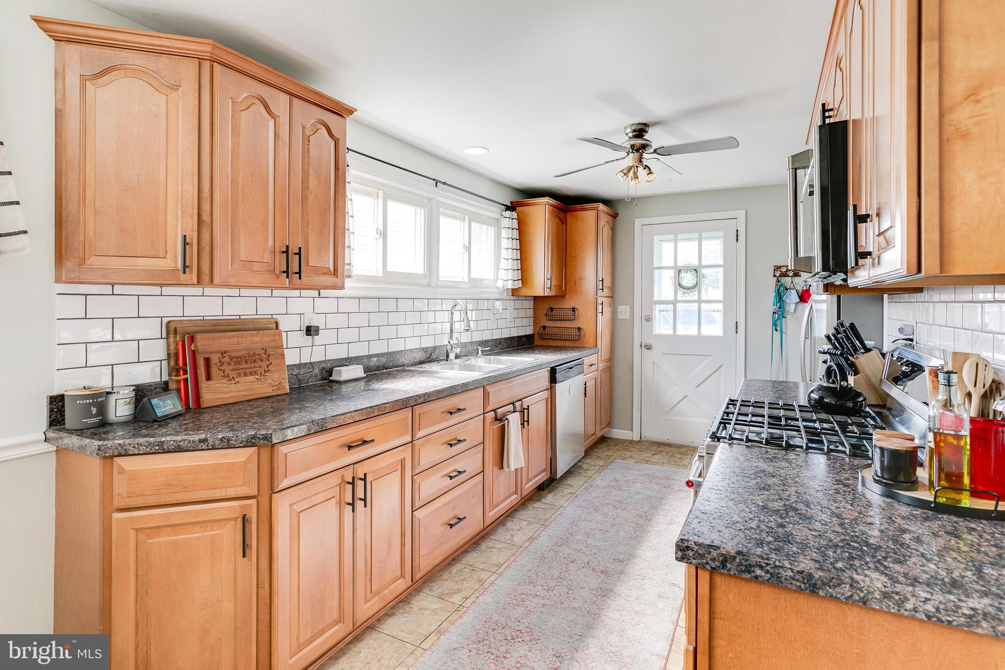 2105 Bridgewater Road Aston, PA 19014 - Photo 14 of 44