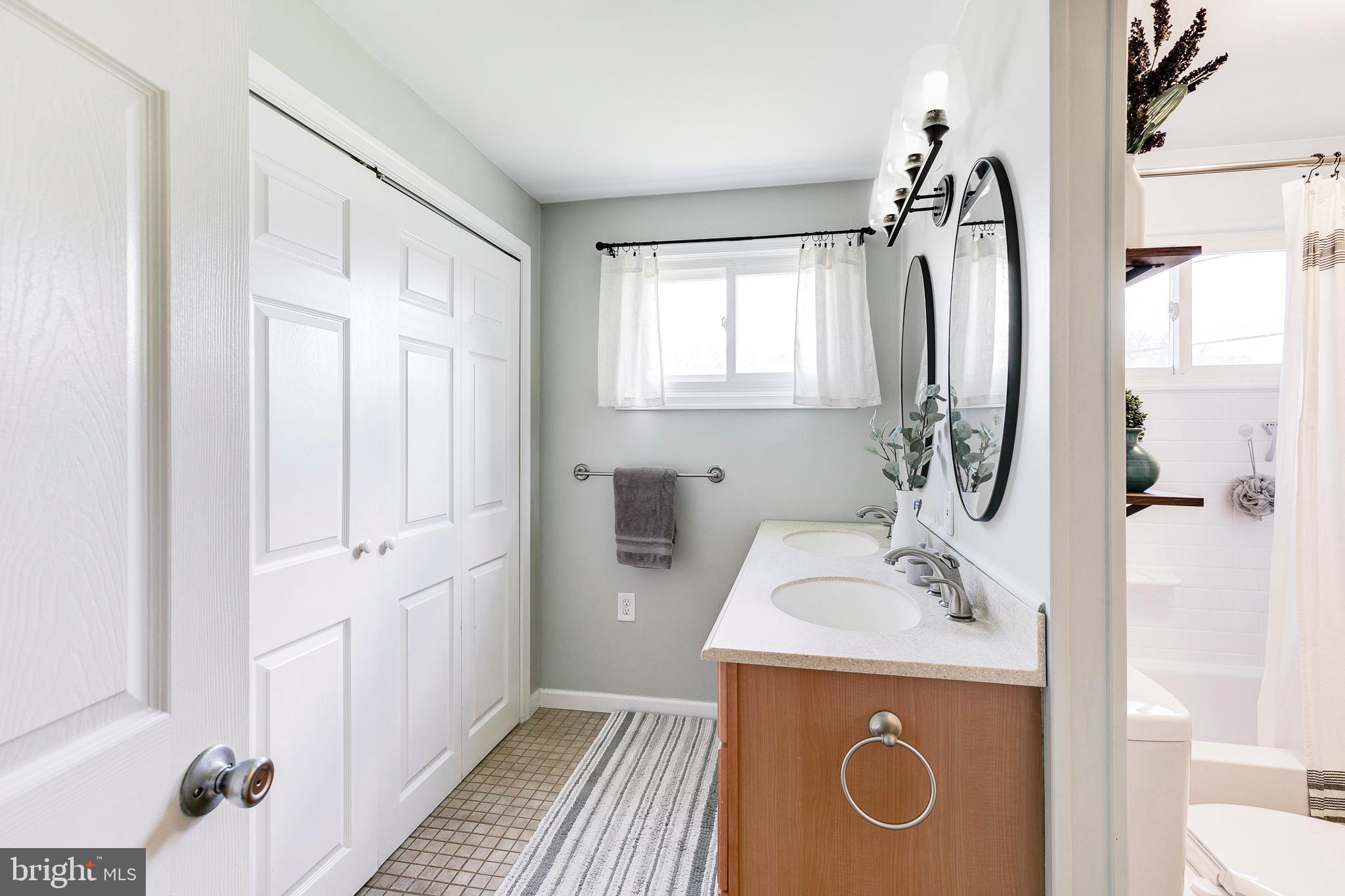 2105 Bridgewater Road Aston, PA 19014 - Photo 28 of 44