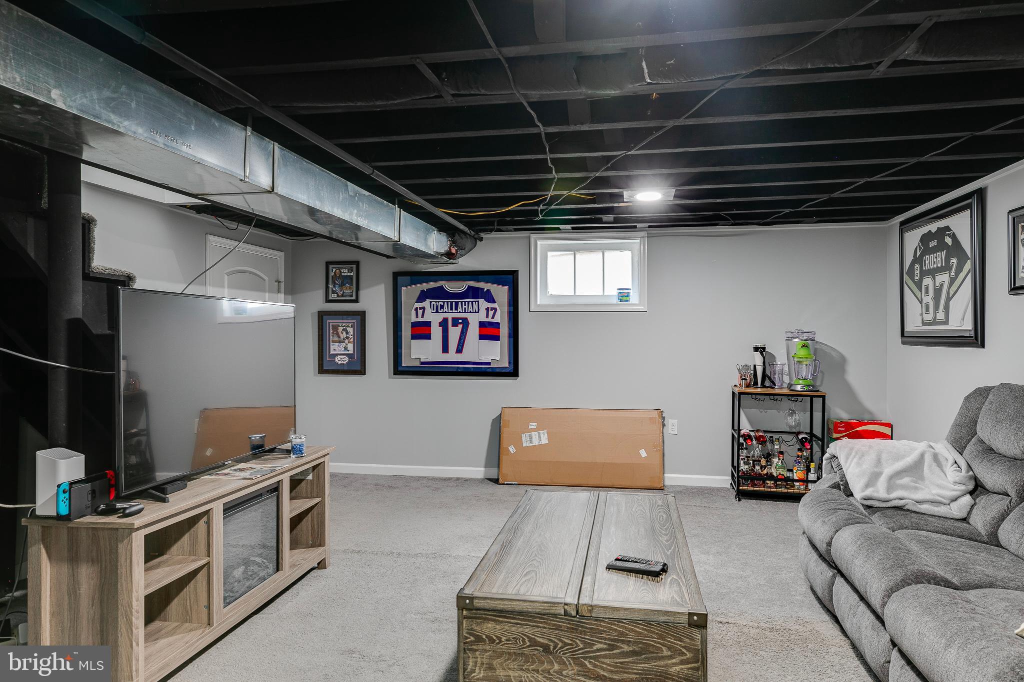 2105 Bridgewater Road Aston, PA 19014 - Photo 32 of 44