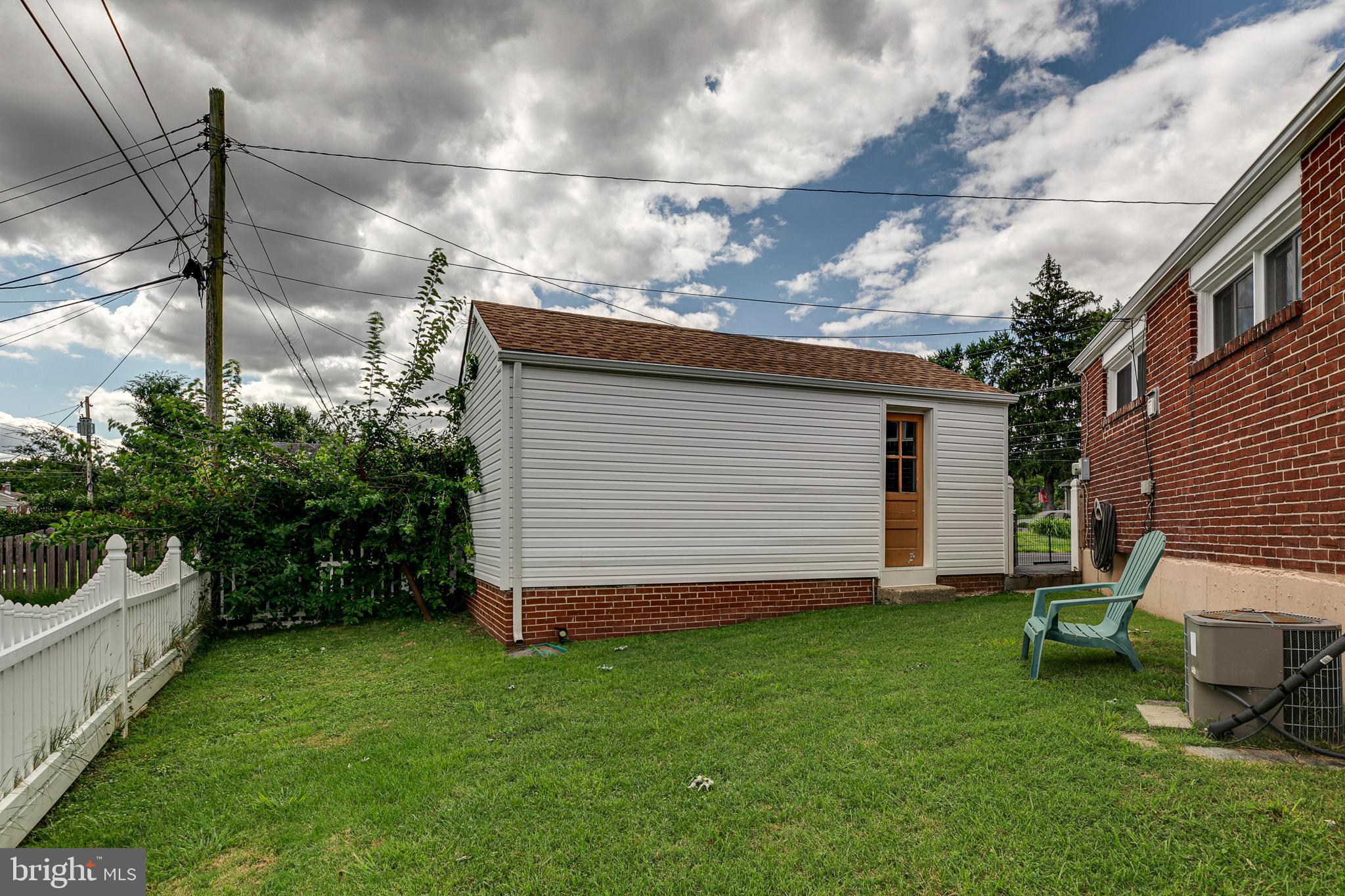 2105 Bridgewater Road Aston, PA 19014 - Photo 38 of 44