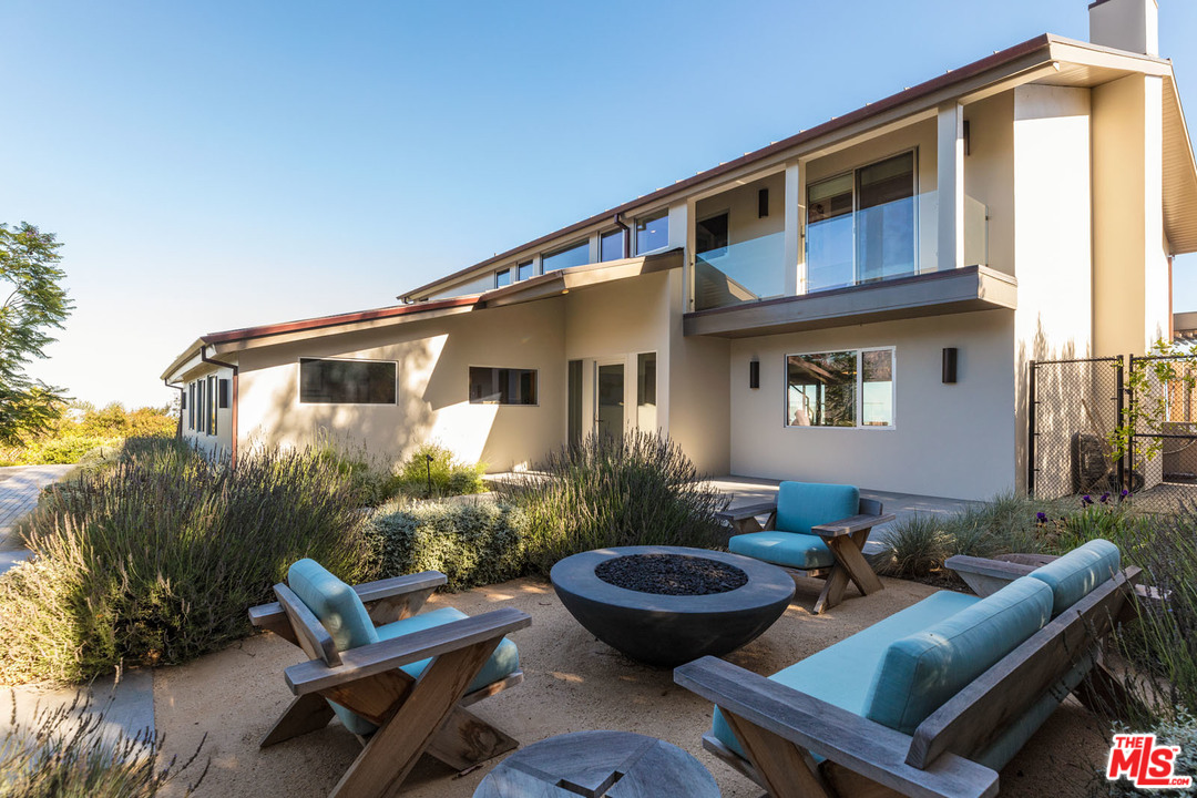 3217 Sumac Ridge Road Malibu, CA 90265 - Photo 13 of 50