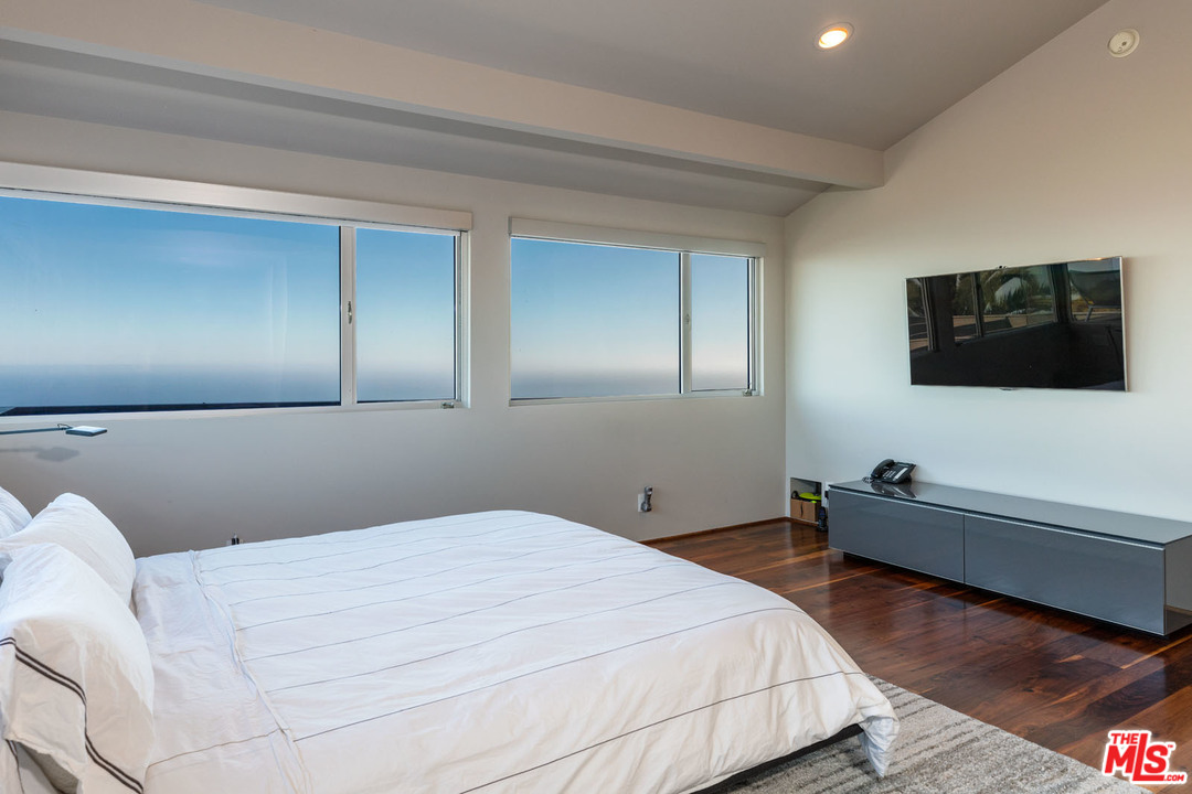 3217 Sumac Ridge Road Malibu, CA 90265 - Photo 41 of 50