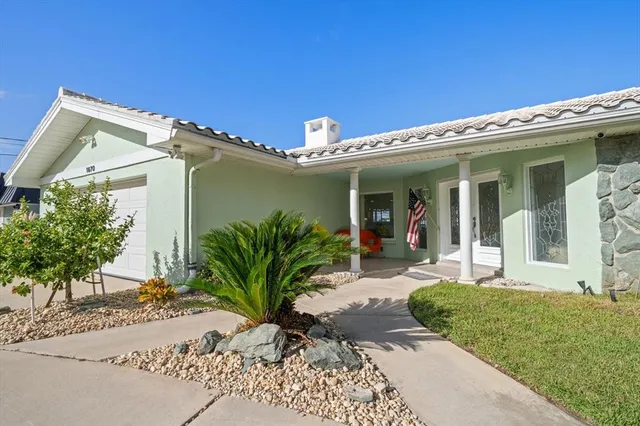 $1,249,000 | 1670 Clearwater Harbor Drive, Largo, FL 33770