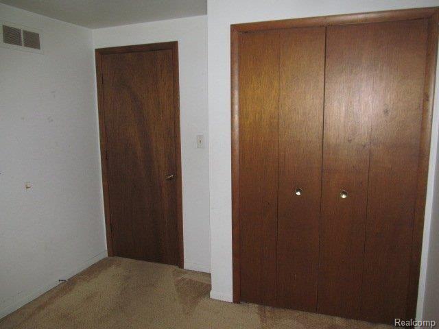 8790 Wise Road Commerce Township, MI 48382 - Photo 37 of 38 8790 WISE RD COMMERCE TWP (118).