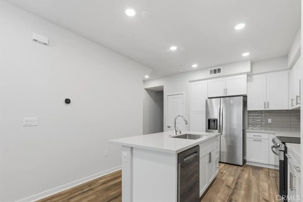 9538 Hannah Way Riverside, CA 92504 - Photo 12 of 38 Gallery Image 12