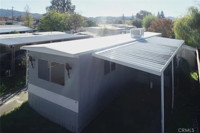 a view of a terrace that has more things on it