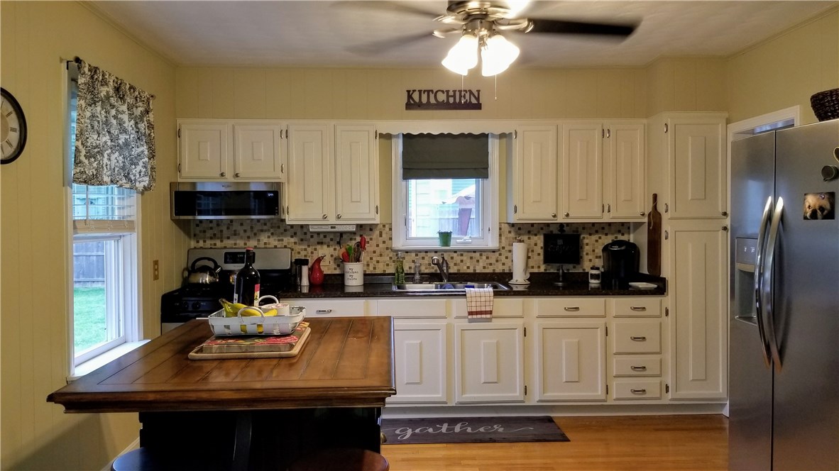 261 Tennyson Road Warwick, RI 02888 - Photo 24 of 41 Gallery Image 24