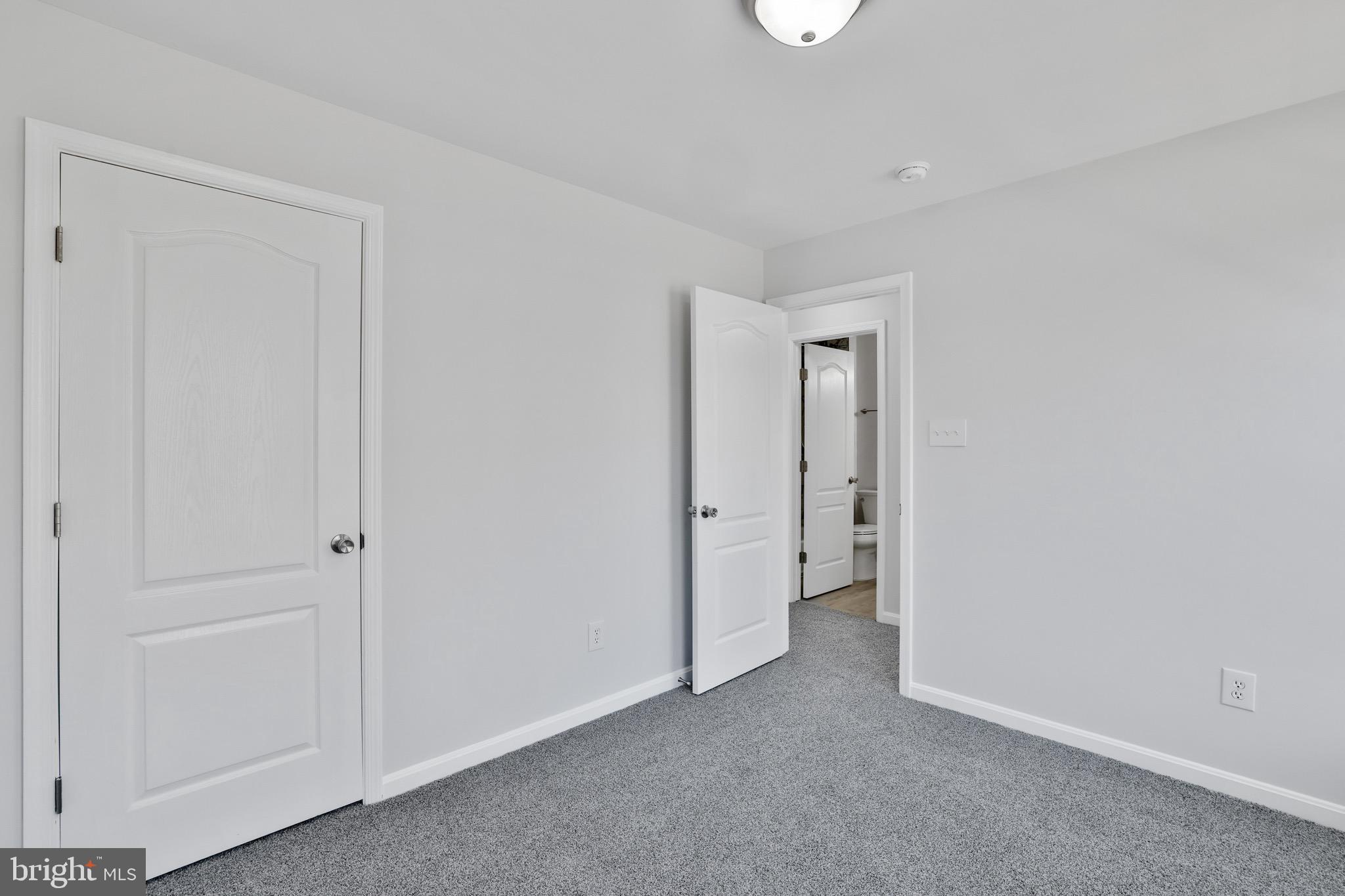 26215 Ocala Circle Chantilly, VA 20152 - Photo 27 of 50 a view of an empty room and closet area