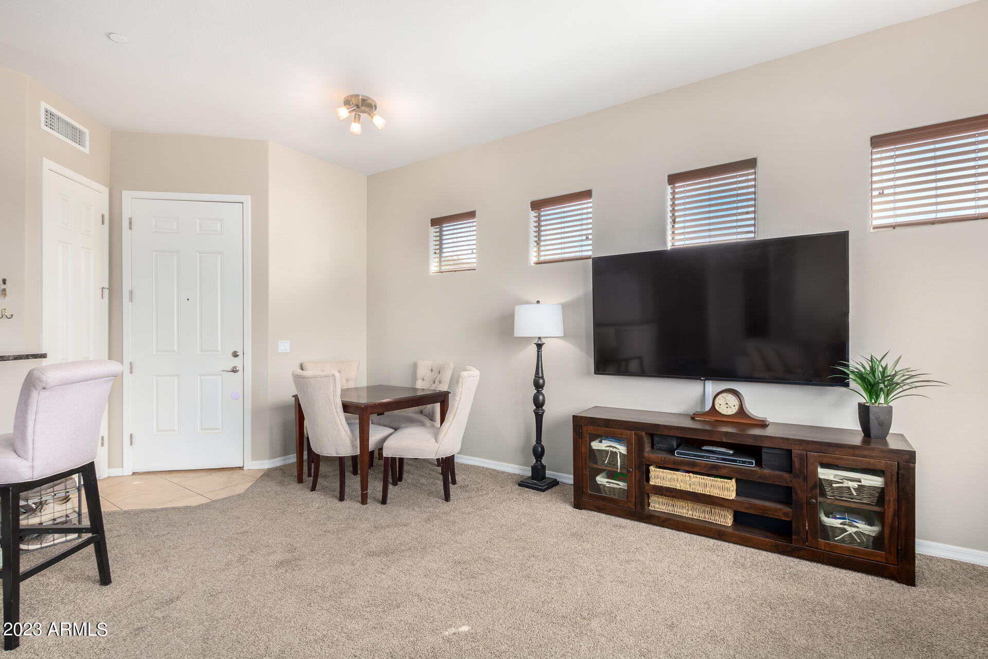 3330 South Gilbert Road, Unit 2023 Chandler, AZ 85286 - Photo 5 of 37 08 - Gilbert