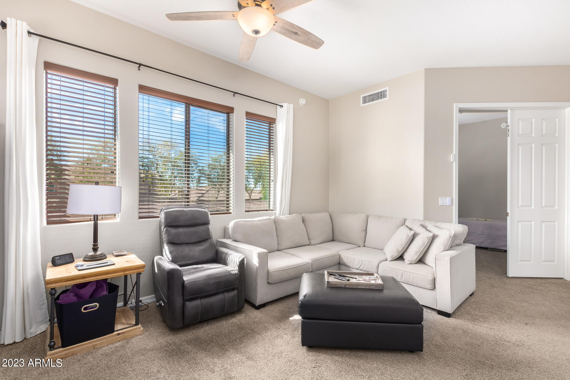 3330 South Gilbert Road, Unit 2023 Chandler, AZ 85286 - Photo 6 of 37 09 - Gilbert