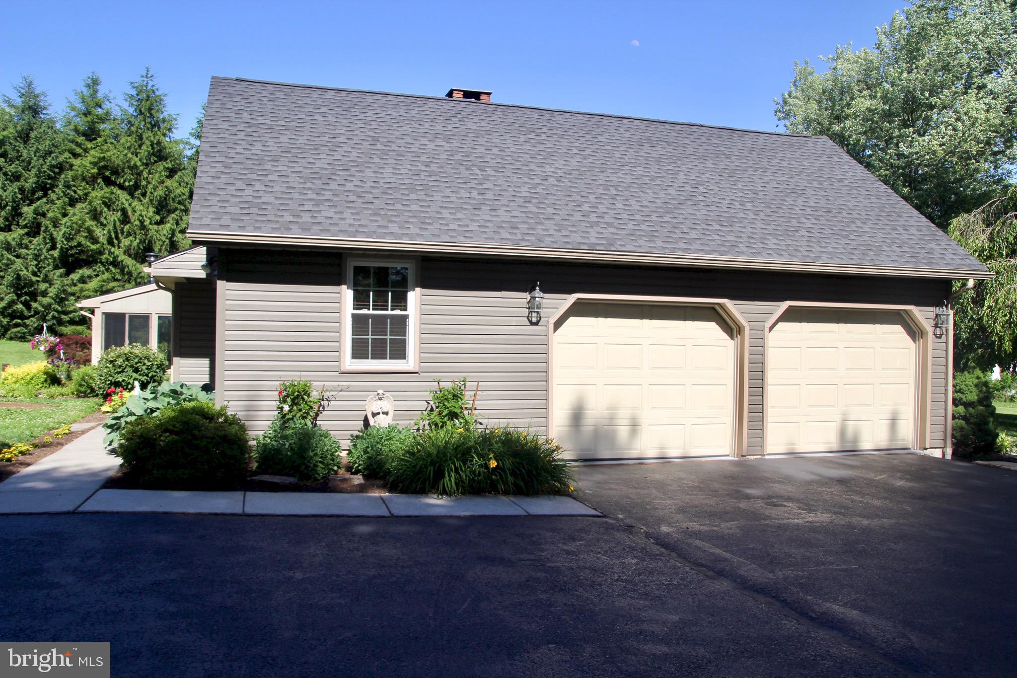 1733 St Peters Road Pottstown, PA 19465 - Photo 8 of 49