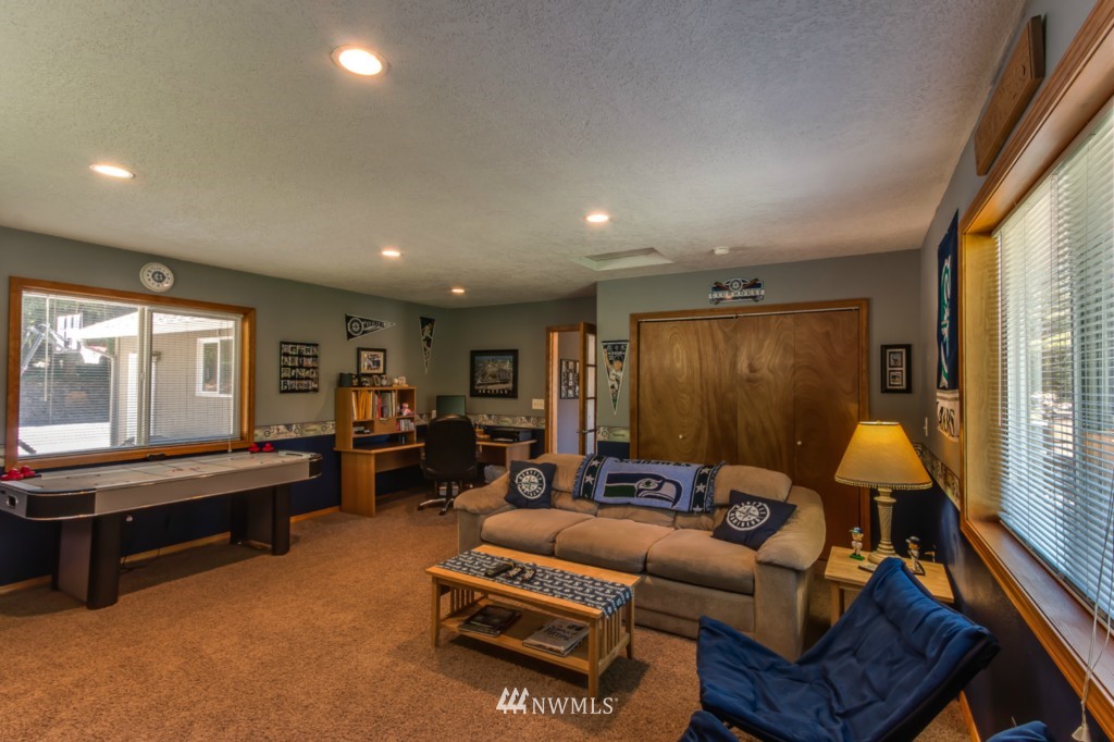 2910 Rose Valley Road Kelso, WA 98626 - Photo 9 of 25 Gallery Image 9
