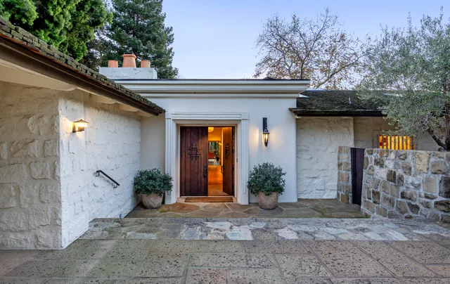 $11,250,000 | 2069 China Flat Road, Santa Barbara, CA 93108