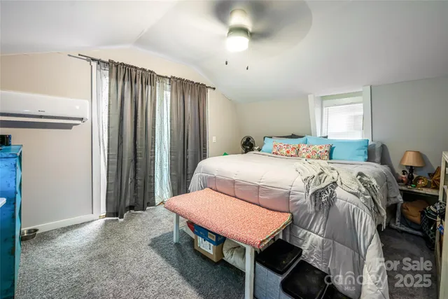 $425,000 | 49 Mayapple Lane, Brevard, NC 28712