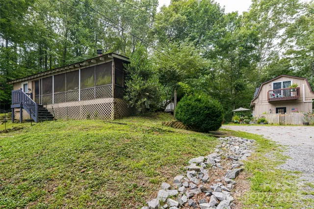 $425,000 | 49 Mayapple Lane, Brevard, NC 28712