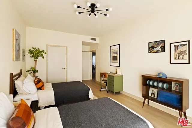 $6,195 | 1717 Malcolm Avenue, Unit 303, Los Angeles, CA 90024