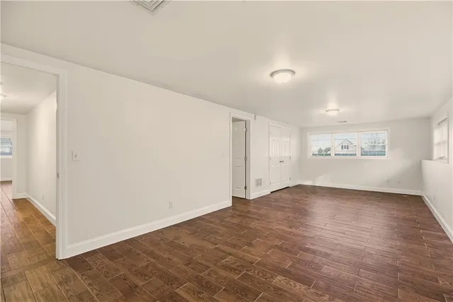 $3,200 | 37 Thayer Street, Bristol, RI 02809