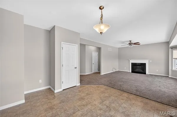$395,000 | 105 Wabash Spur Drive, O'Fallon, MO 63366