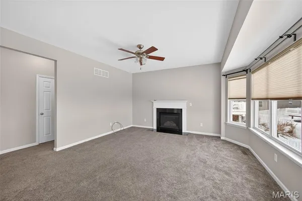 $395,000 | 105 Wabash Spur Drive, O'Fallon, MO 63366