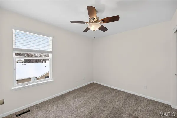 $395,000 | 105 Wabash Spur Drive, O'Fallon, MO 63366