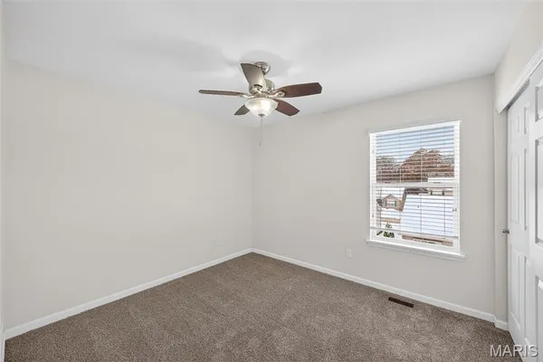 $395,000 | 105 Wabash Spur Drive, O'Fallon, MO 63366