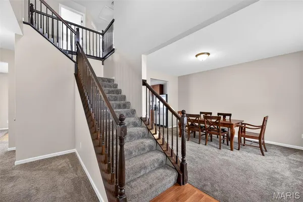 $395,000 | 105 Wabash Spur Drive, O'Fallon, MO 63366