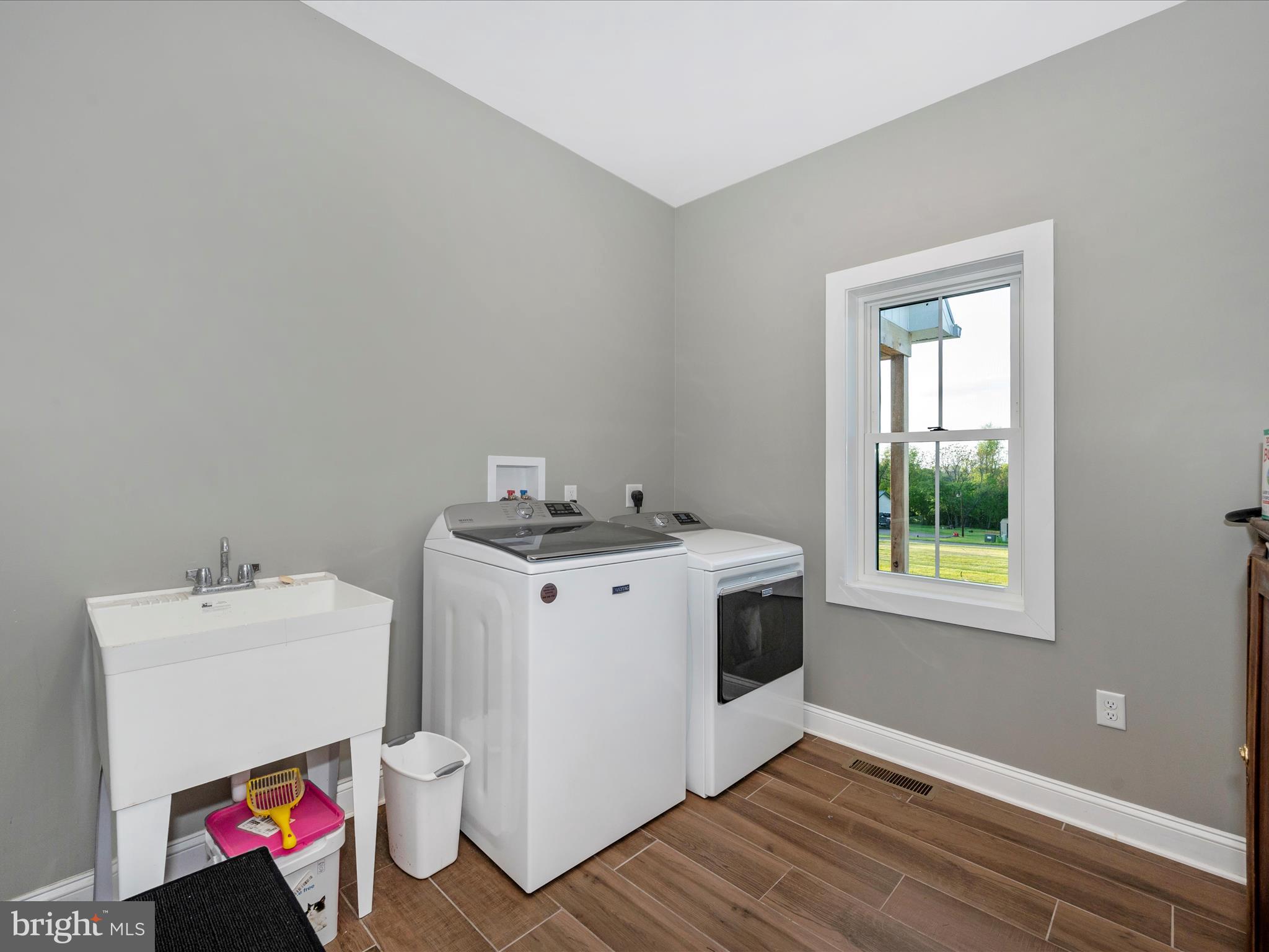 16227 Shaffer Road Sharpsburg, MD 21782 - Photo 38 of 54 Laundry Room