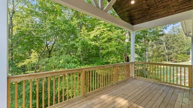 $644,900 | 84 Devils Backbone Lane, Manchester, TN 37355