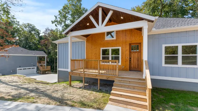 $644,900 | 84 Devils Backbone Lane, Manchester, TN 37355