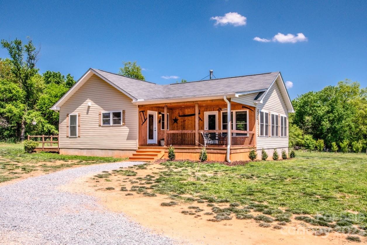179 Duke Whittaker Road Mocksville, NC 27028 - Photo 1 of 48 Gallery Image 1