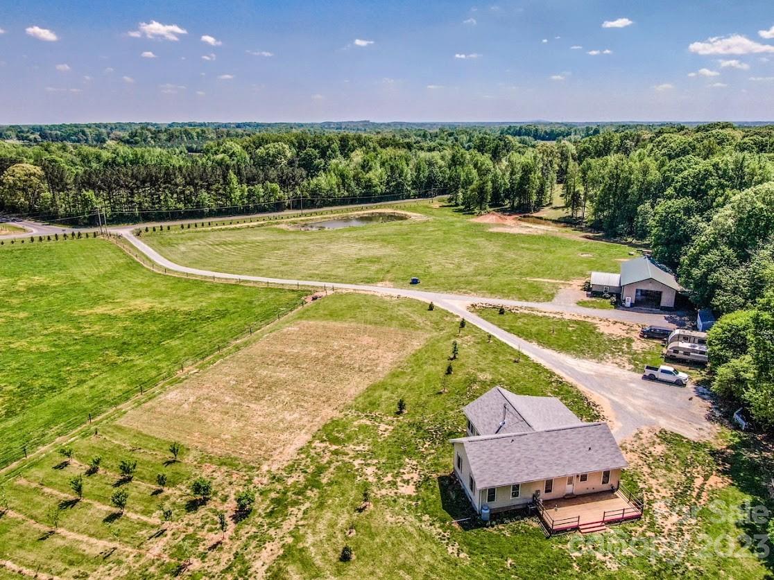 179 Duke Whittaker Road Mocksville, NC 27028 - Photo 8 of 48 Gallery Image 8