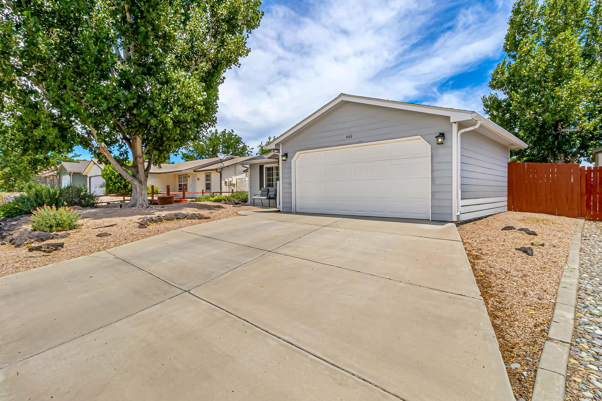 660 30 Road Grand Junction, CO 81504 - Photo 2 of 32