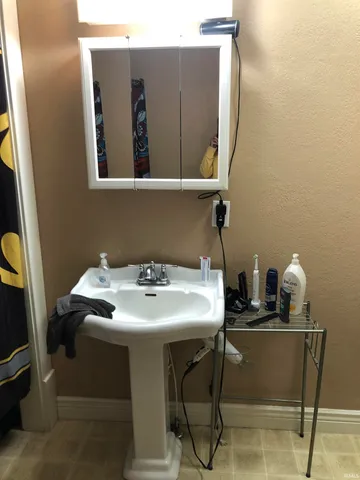 $299,000 | 6943 Monroe Street, Stockwell, IN 47909