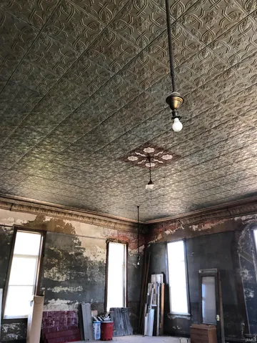 $299,000 | 6943 Monroe Street, Stockwell, IN 47909