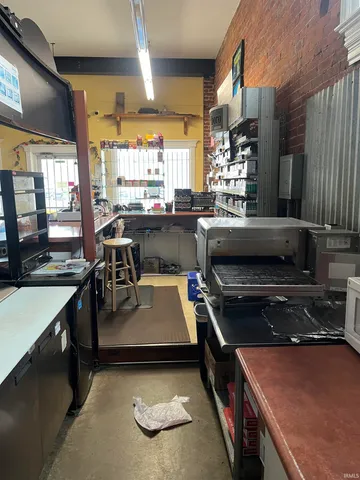 $299,000 | 6943 Monroe Street, Stockwell, IN 47909