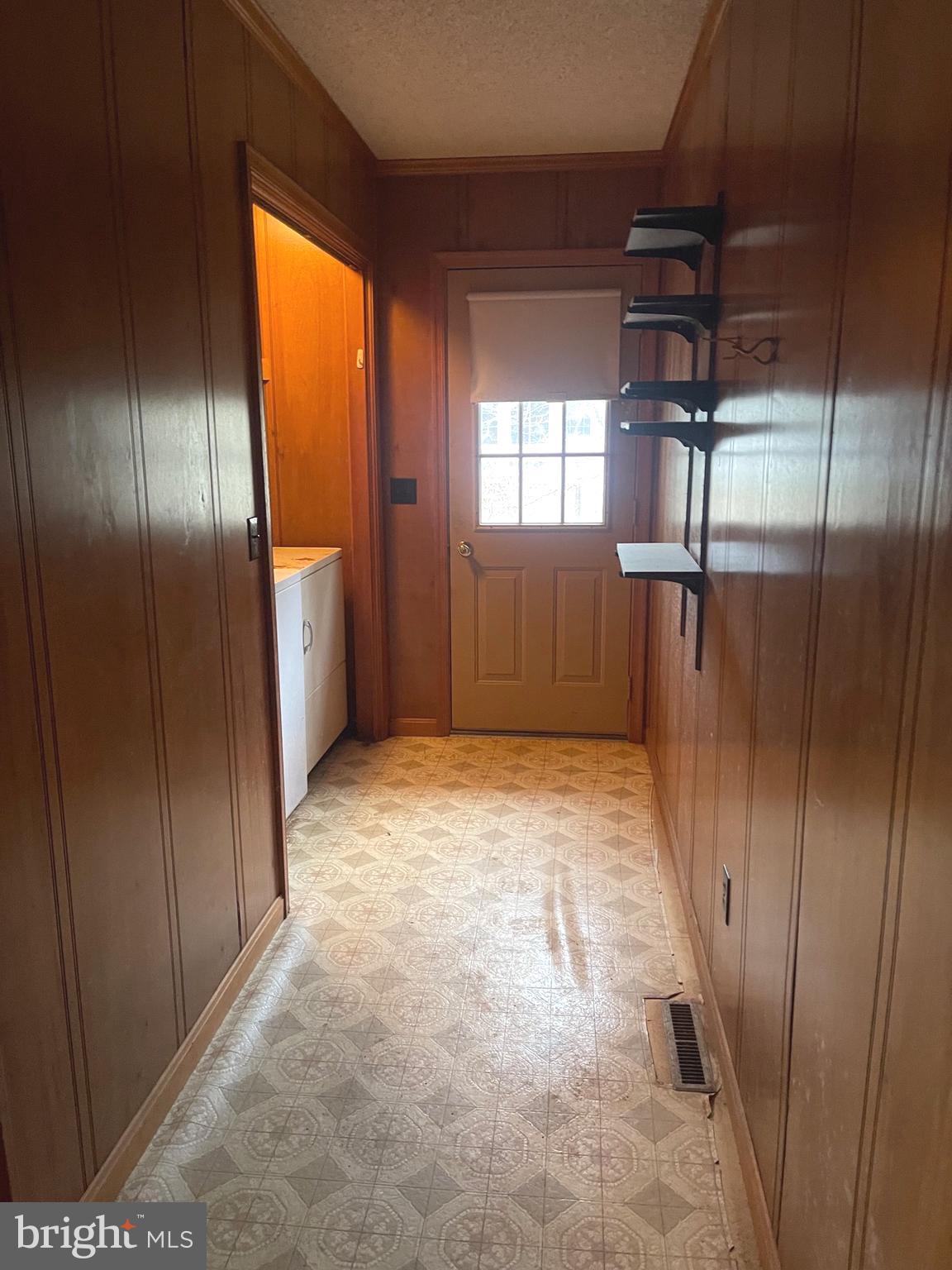 37339 Main Street Ocean View, DE 19970 - Photo 10 of 13 an empty room with windows