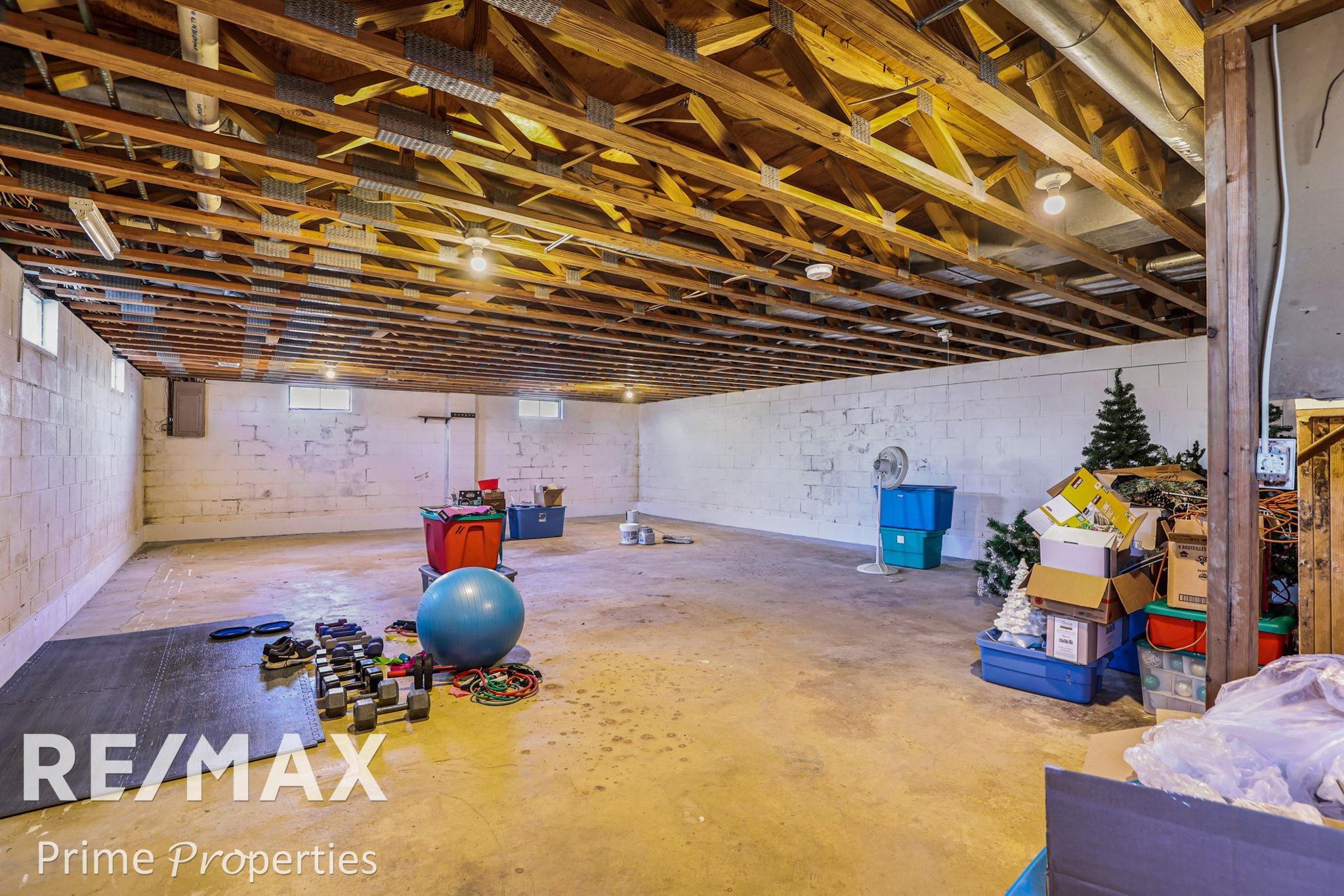 10900 Pagels Road Birch Run, MI 48415 - Photo 26 of 46 50103919-25.JPG