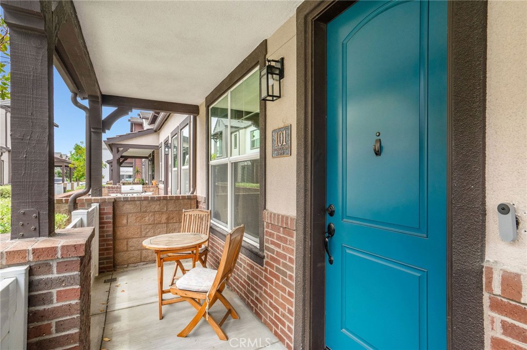 101 Red Brick Drive, Unit 5 Simi Valley, CA 93065 - Photo 12 of 13 Patio