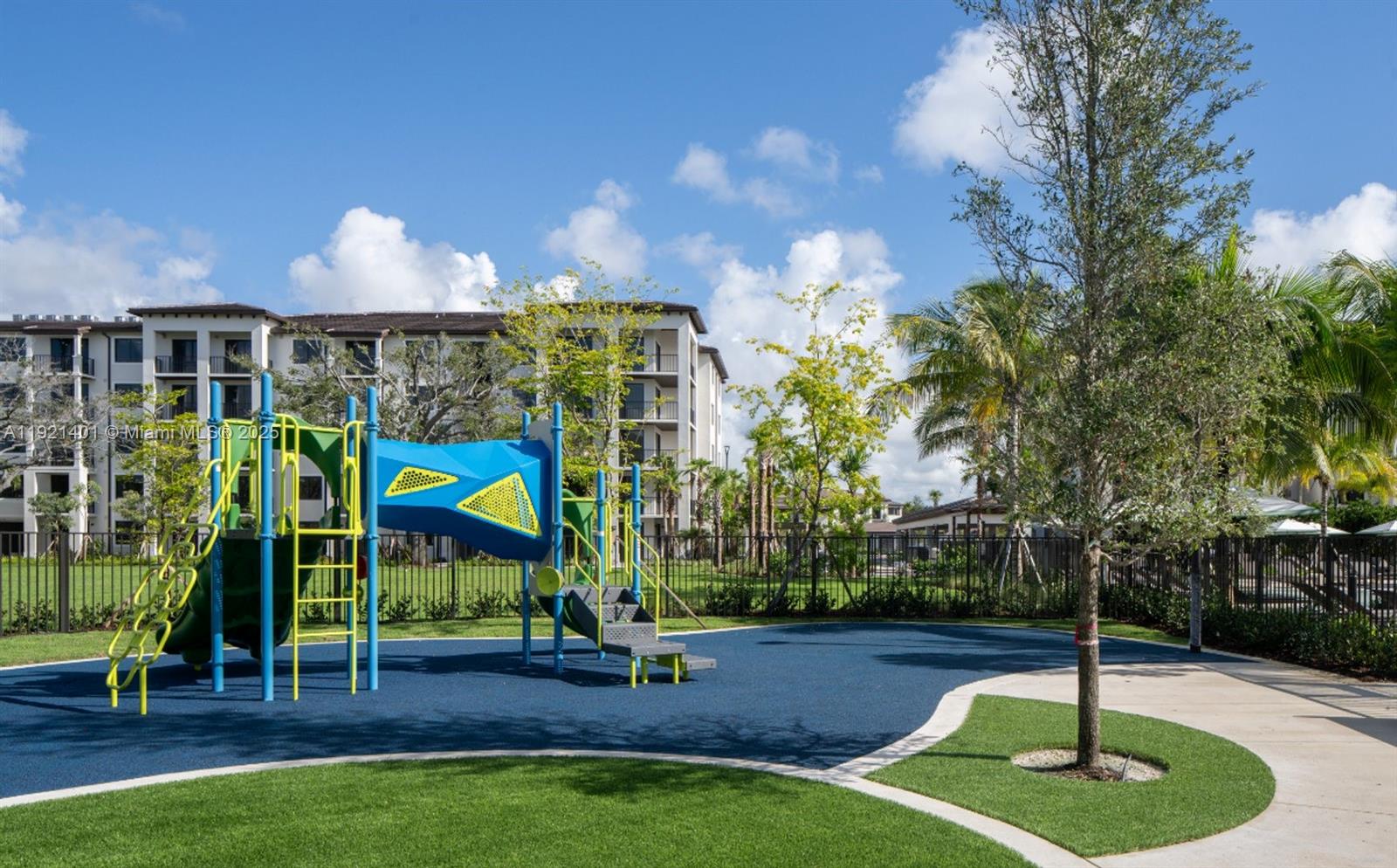 1874 Heron Club Drive, Unit B4 Delray Beach, FL 33445 - Photo 32 of 46