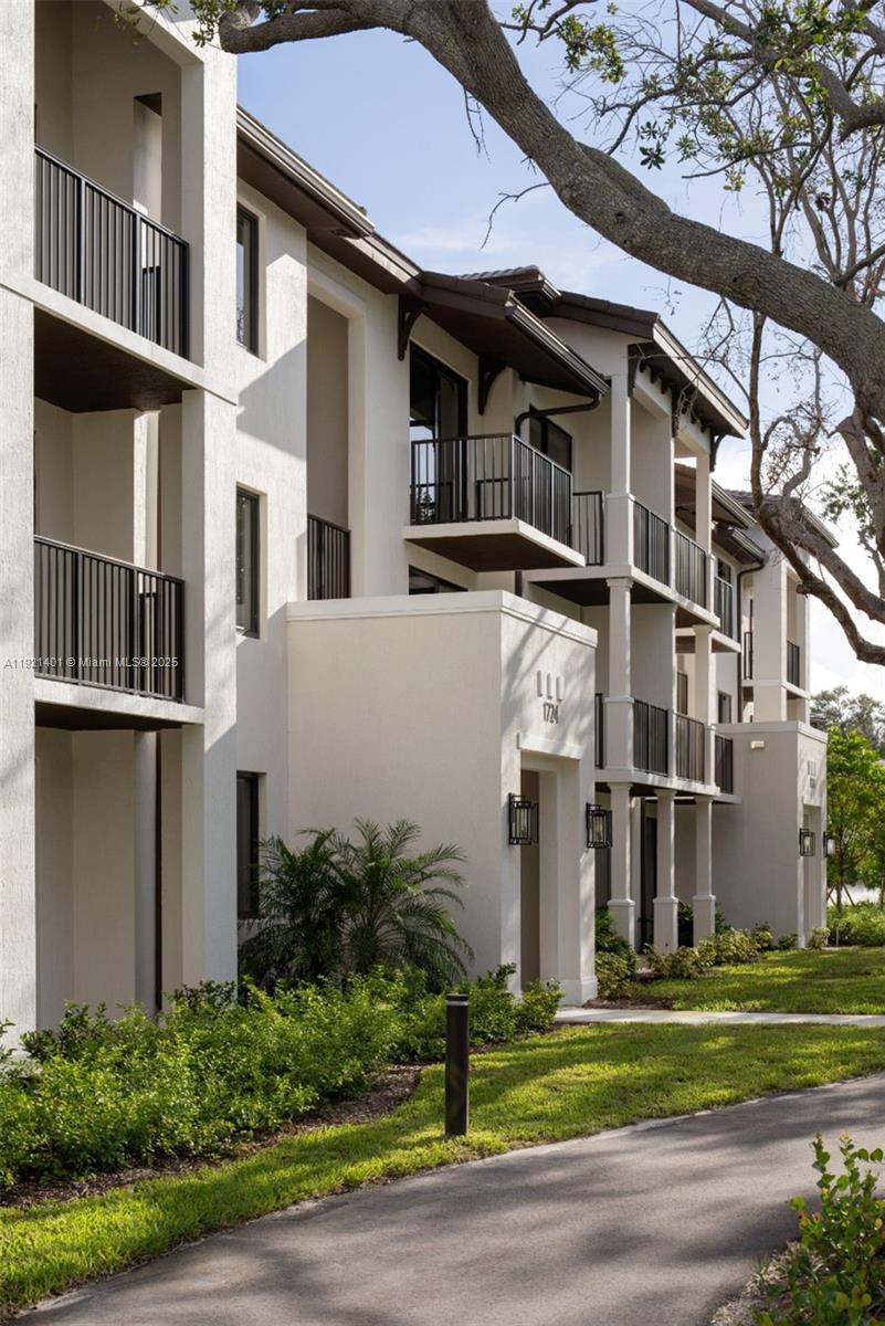 1874 Heron Club Drive, Unit B4 Delray Beach, FL 33445 - Photo 7 of 46