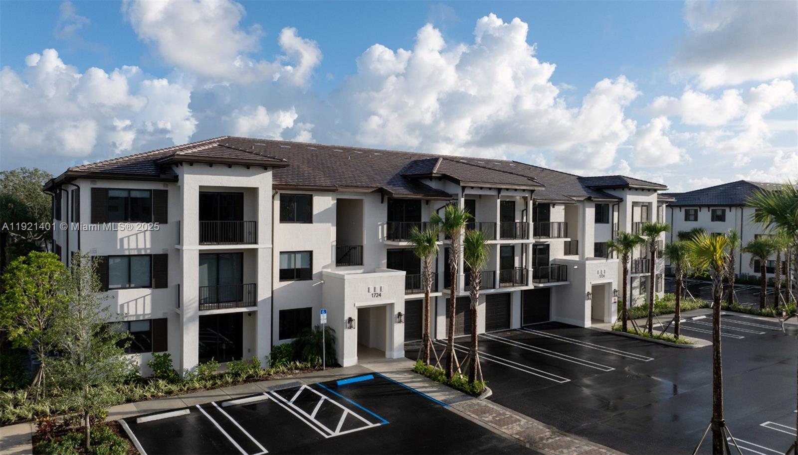 1874 Heron Club Drive, Unit B4 Delray Beach, FL 33445 - Photo 8 of 46